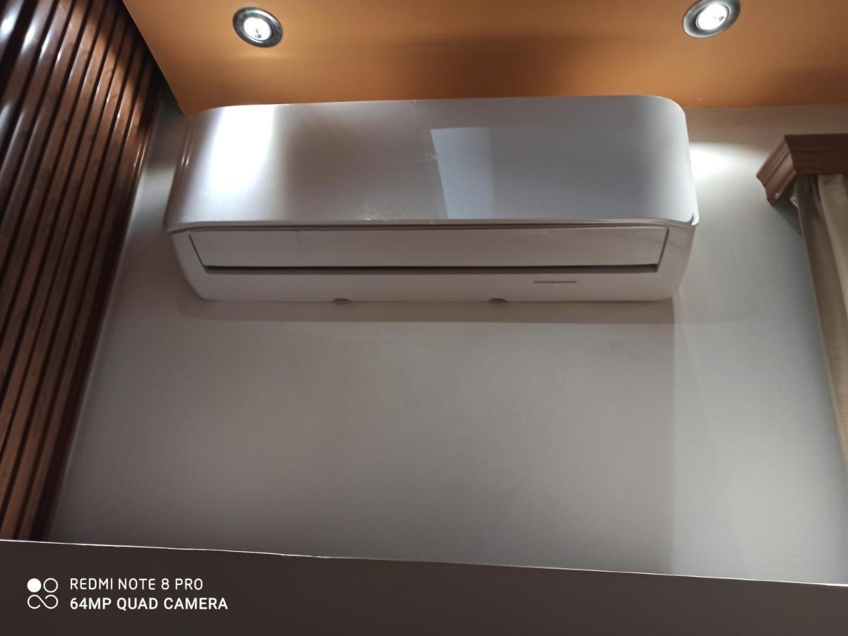 Safe & Cool Apartment Ираклио Екстериор снимка