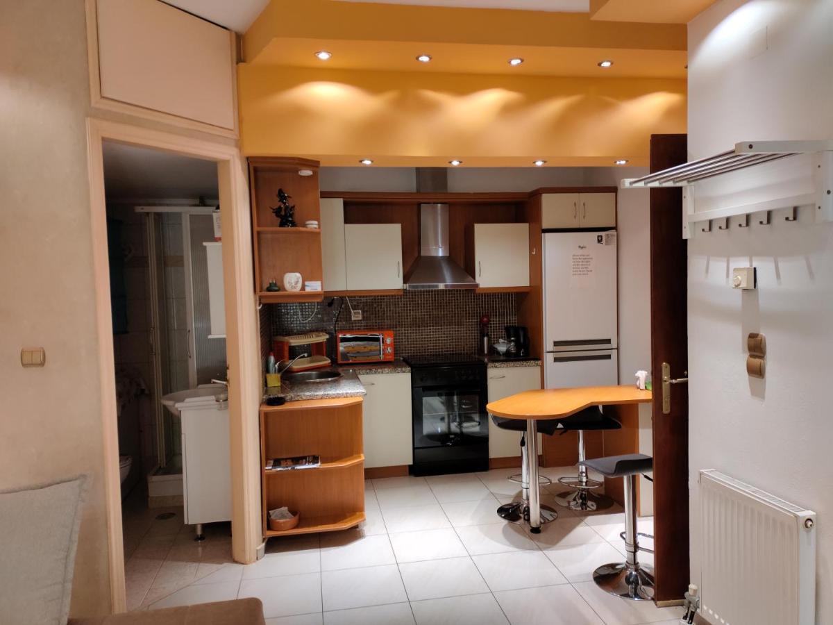 Safe & Cool Apartment Ираклио Екстериор снимка